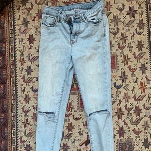 BDG DENIM JEANS 💙💙💙